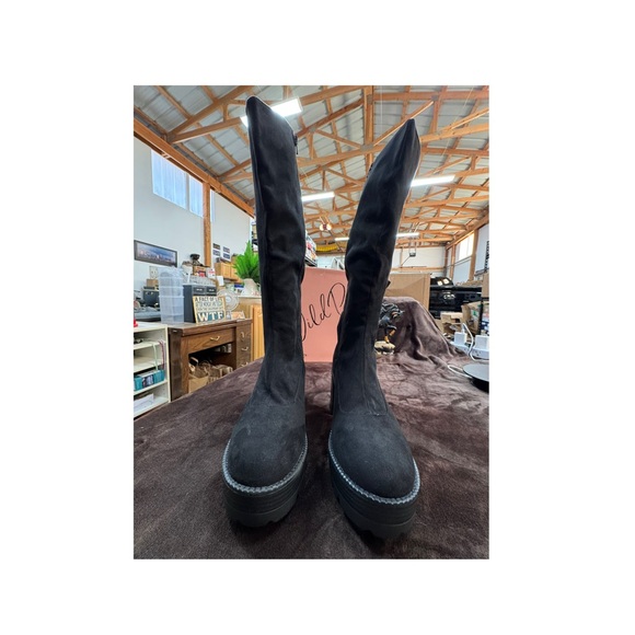 wild Pair Black Knee-High Platform Boots size 10 - Picture 3 of 12